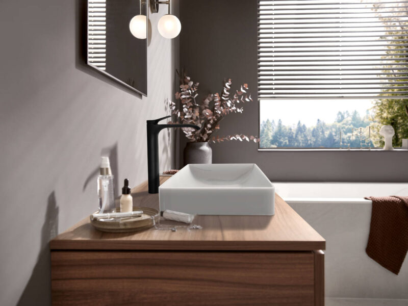 hansgrohe Vivenis - Single lever basin mixer 250 for wash bowls with pop-up waste set - Image 2