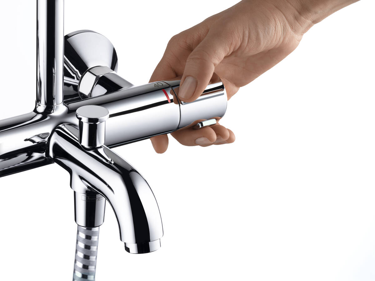 hansgrohe Vernis Blend - Showerpipe 200 1jet with bath thermostat - Image 3